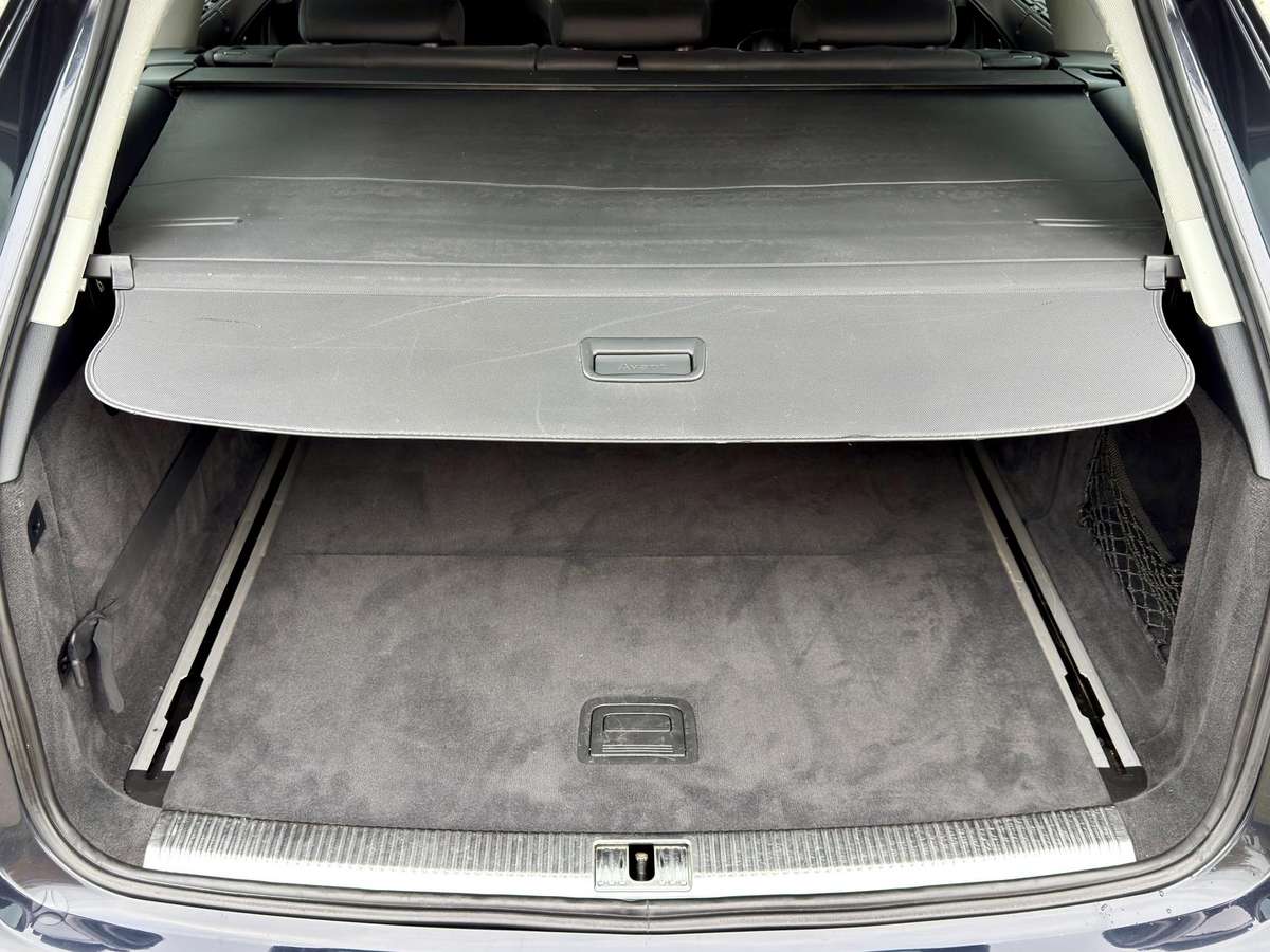 Audi A6 2012 — photo 14