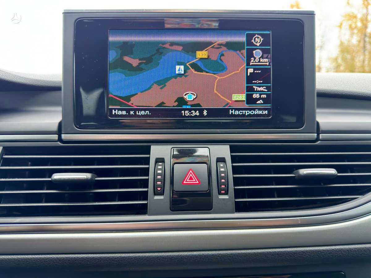 Audi A6 2012 — photo 20
