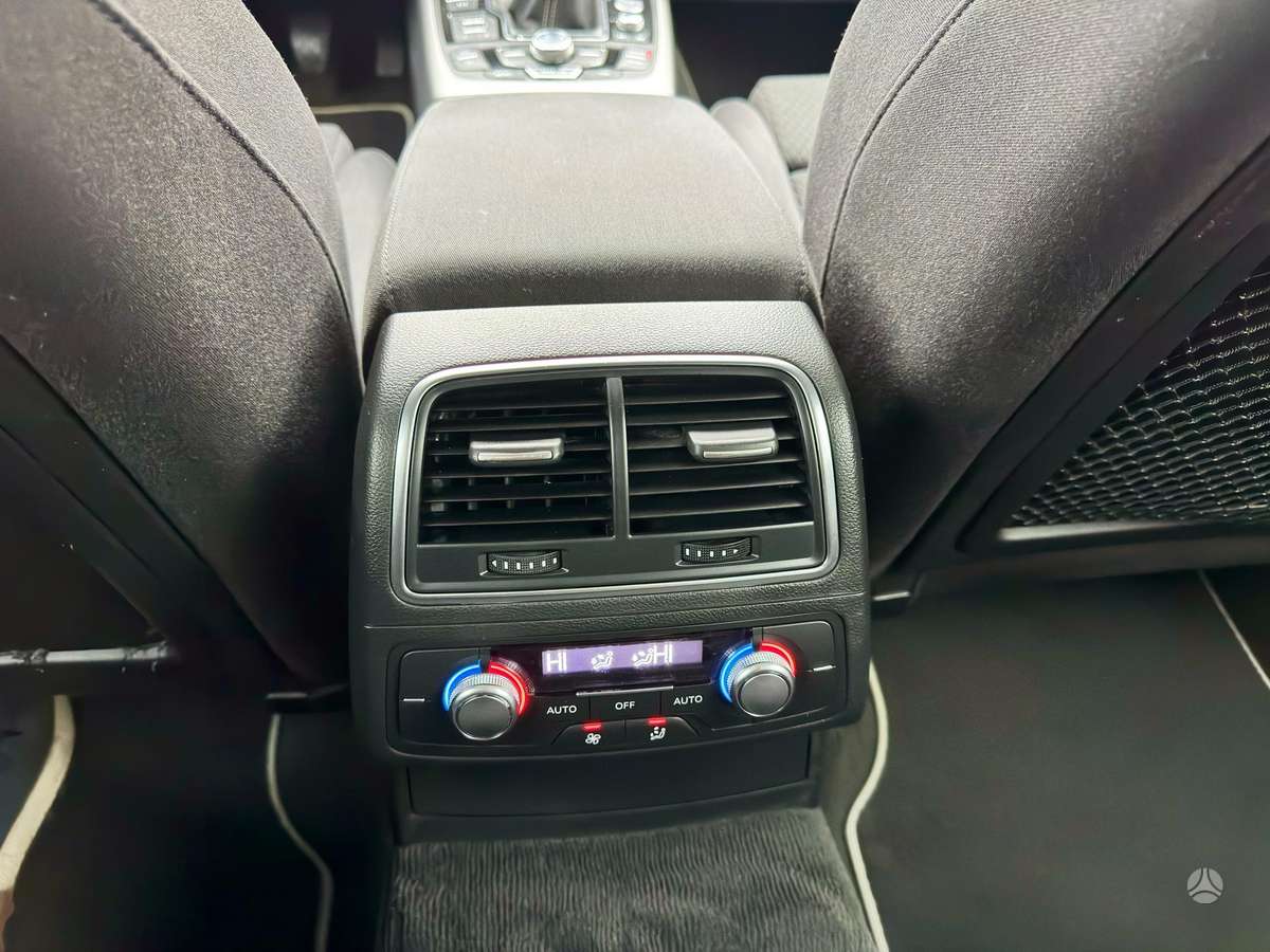 Audi A6 2012 — photo 23