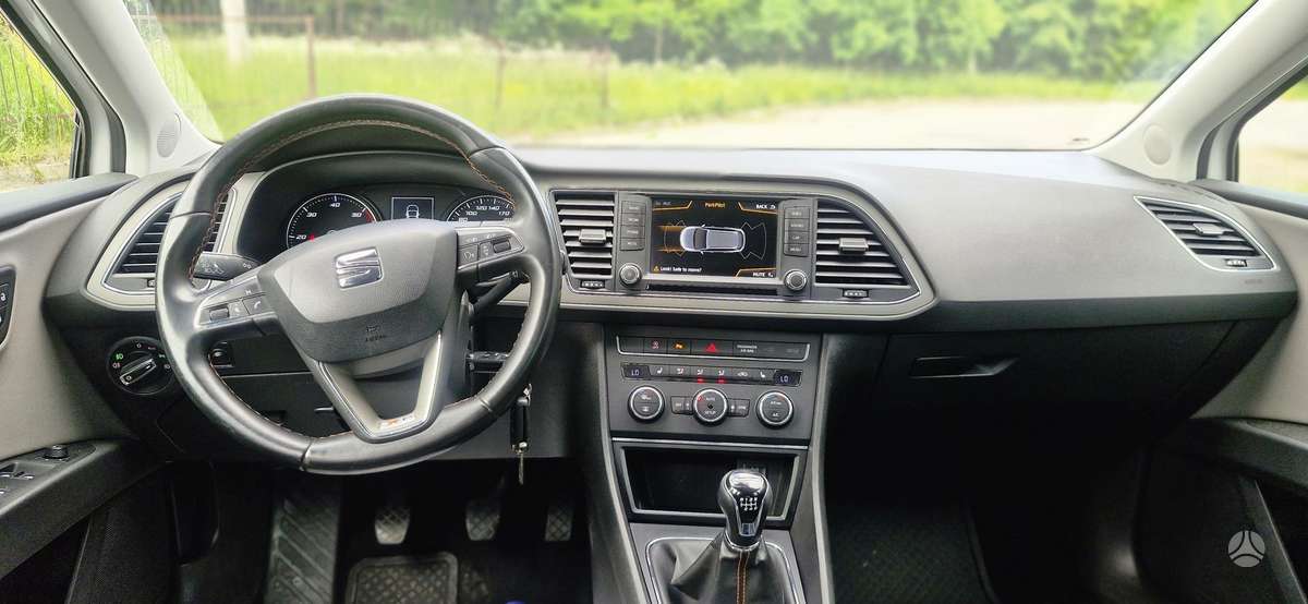 Seat Leon 2015 — photo 11