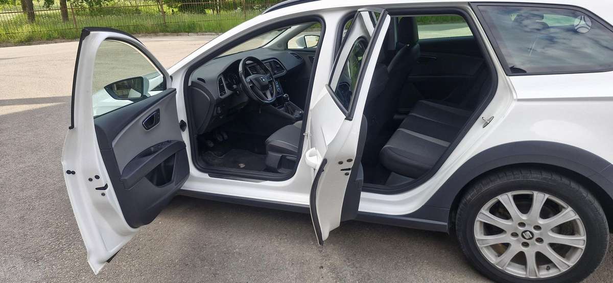 Seat Leon 2015 — photo 8