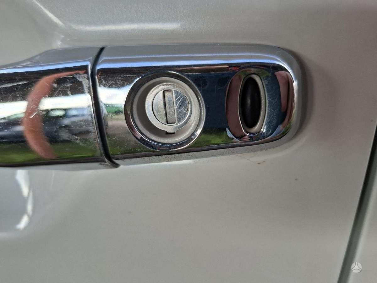 Mitsubishi Outlander 2014 — photo 11
