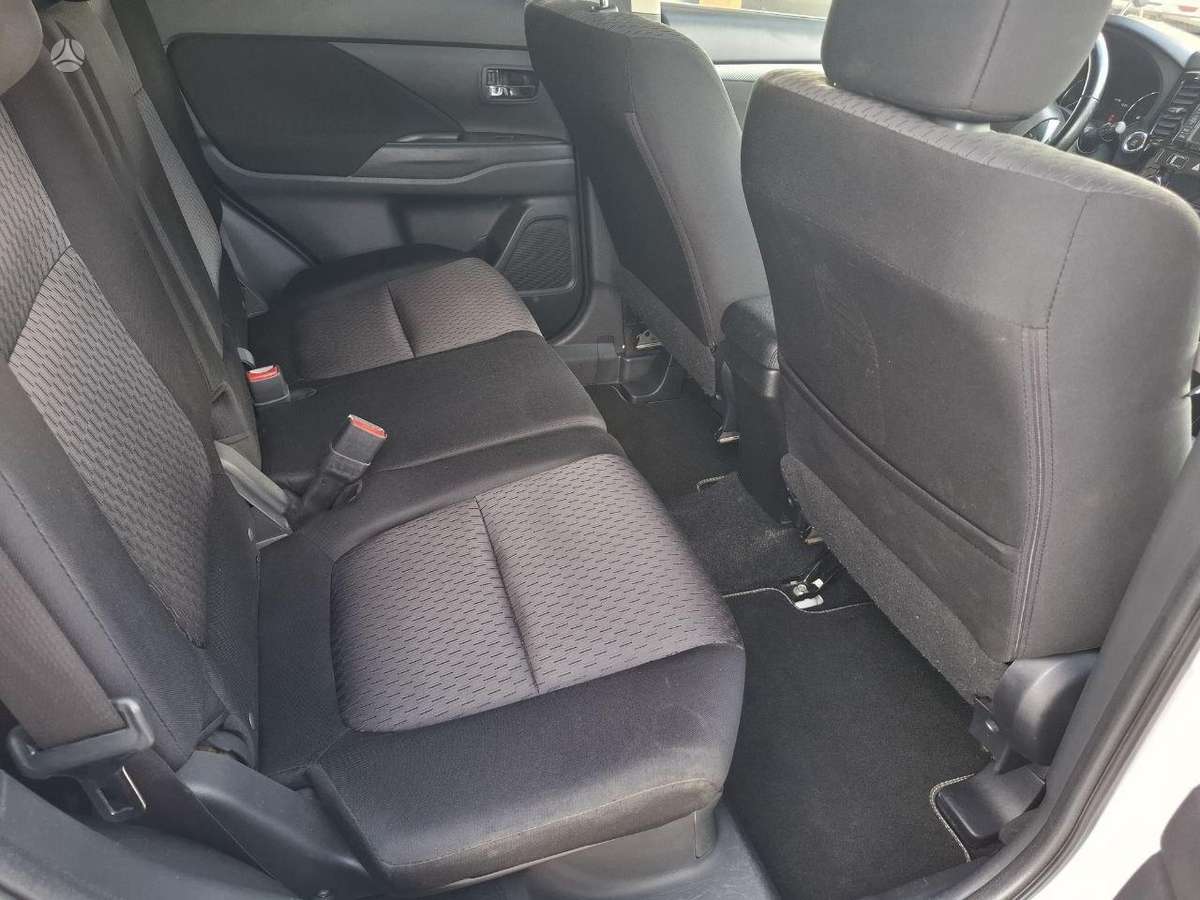 Mitsubishi Outlander 2014 — photo 6