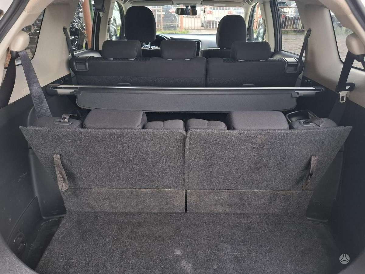 Mitsubishi Outlander 2014 — photo 7