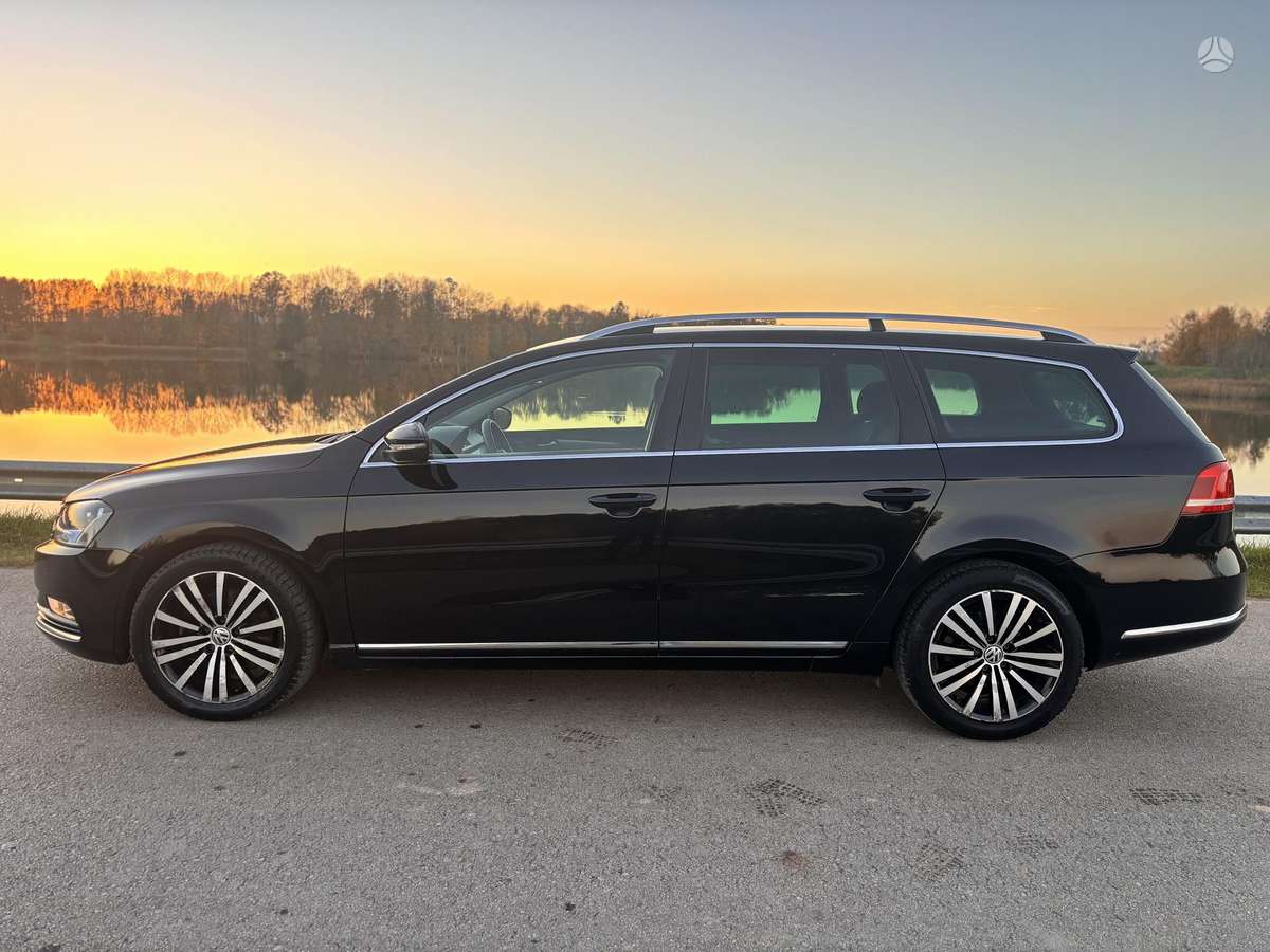 Volkswagen Passat 2011 — photo 12