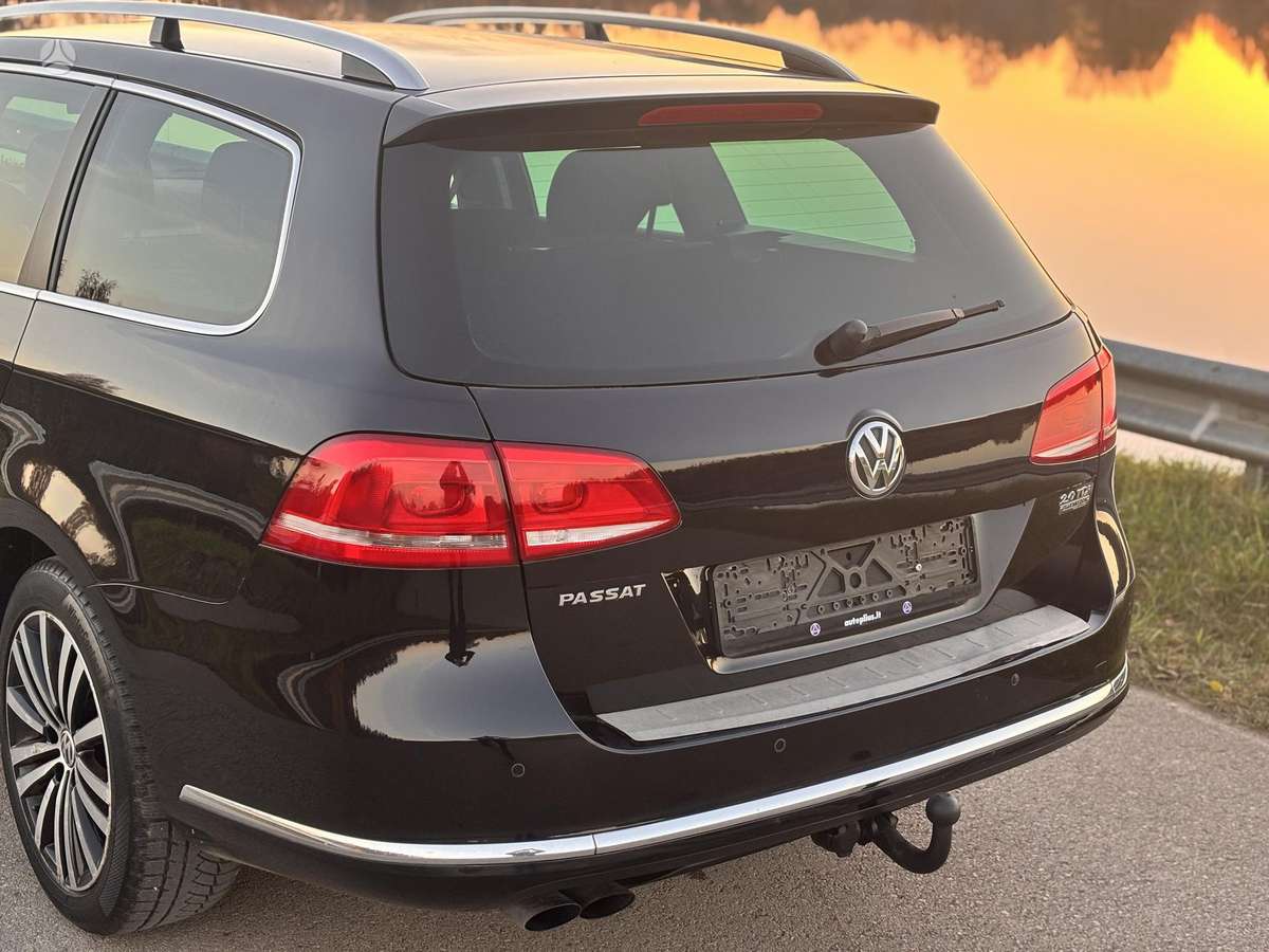 Volkswagen Passat 2011 — photo 7