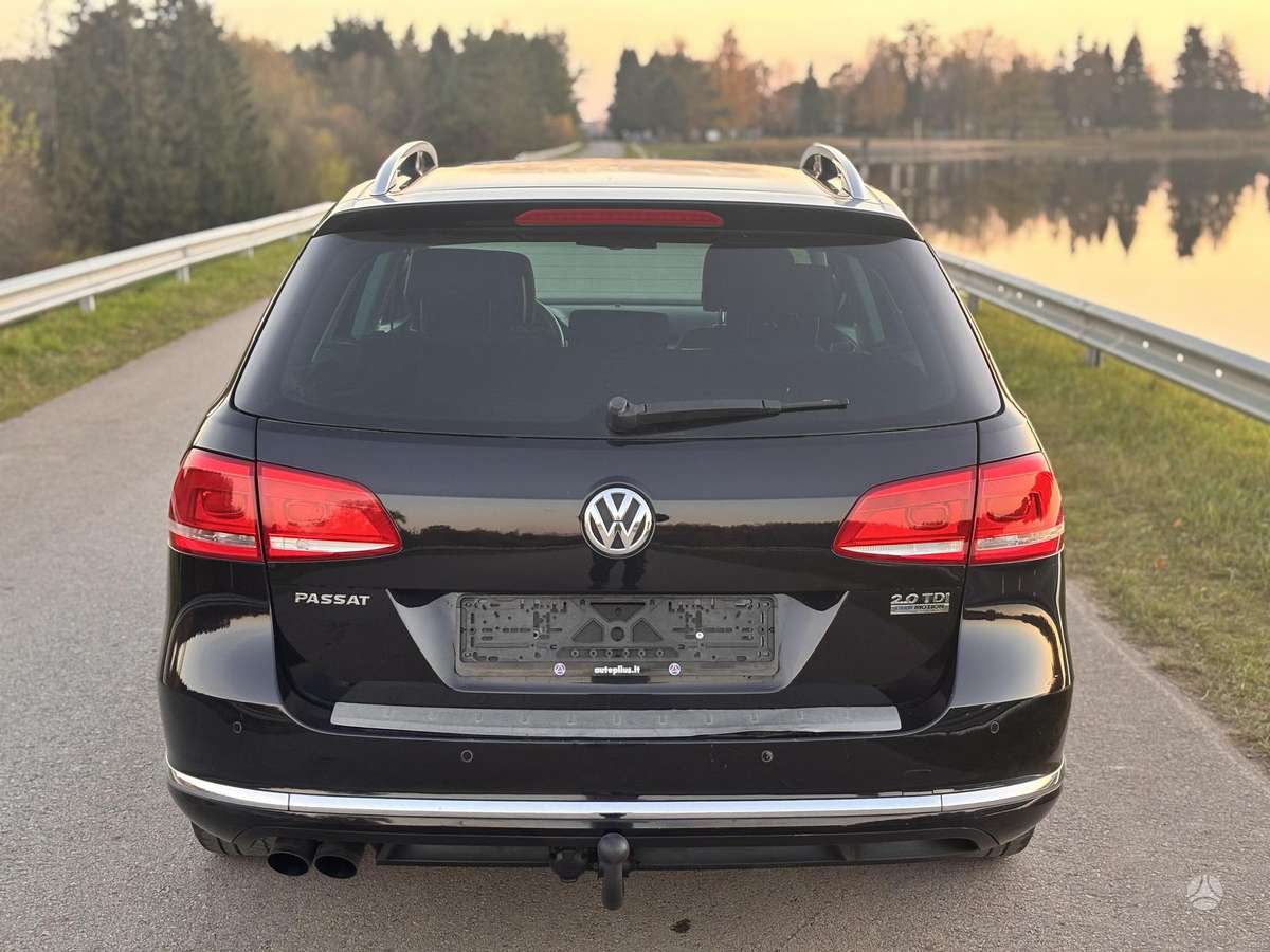 Volkswagen Passat 2011 — photo 9