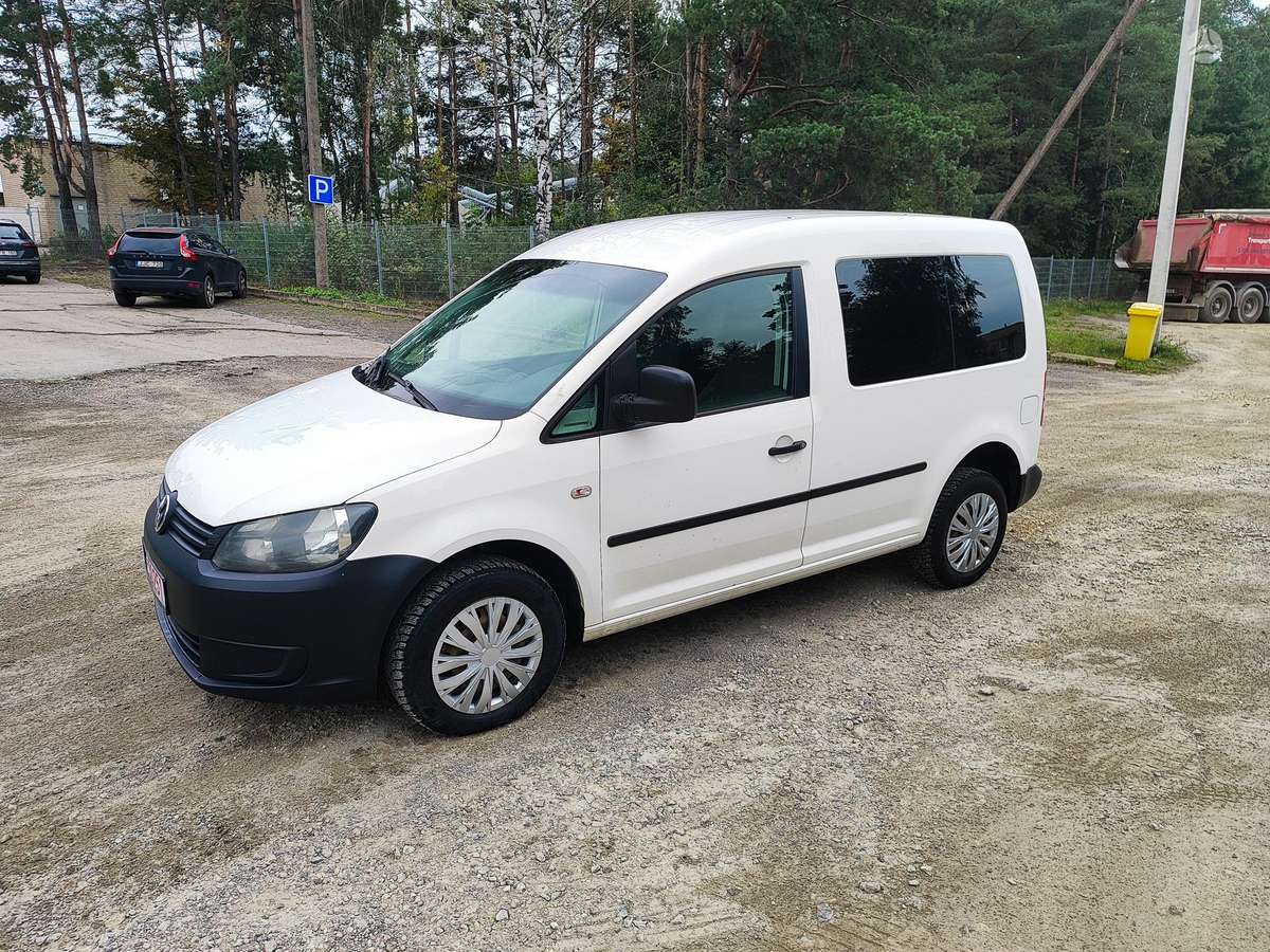 Volkswagen Caddy 2013 — interior
