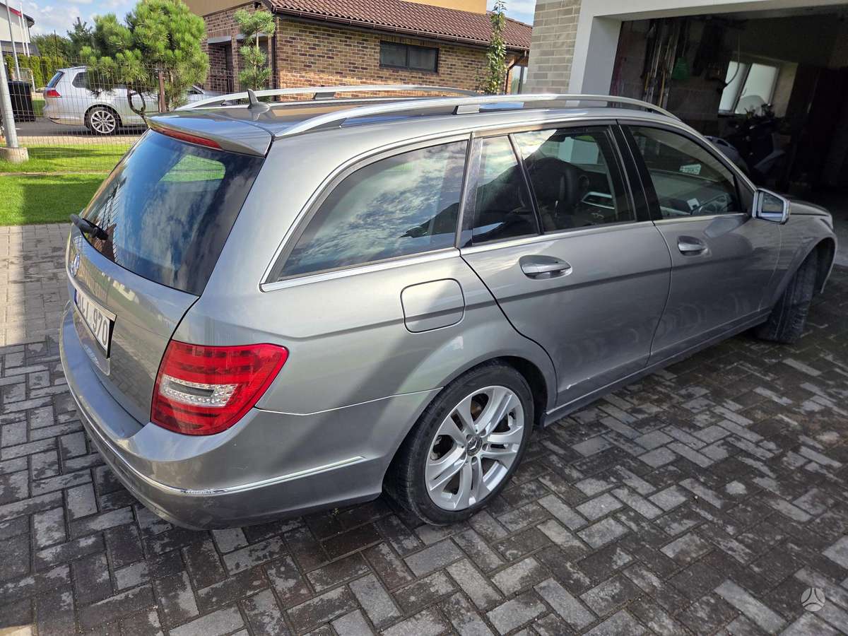 Mercedes-Benz C200 2013 — photo 6
