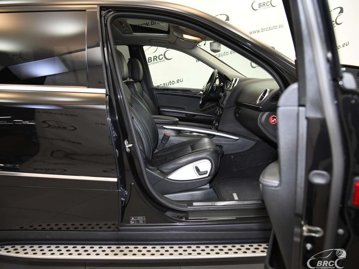 Mercedes-Benz GL350 2011 — photo 5