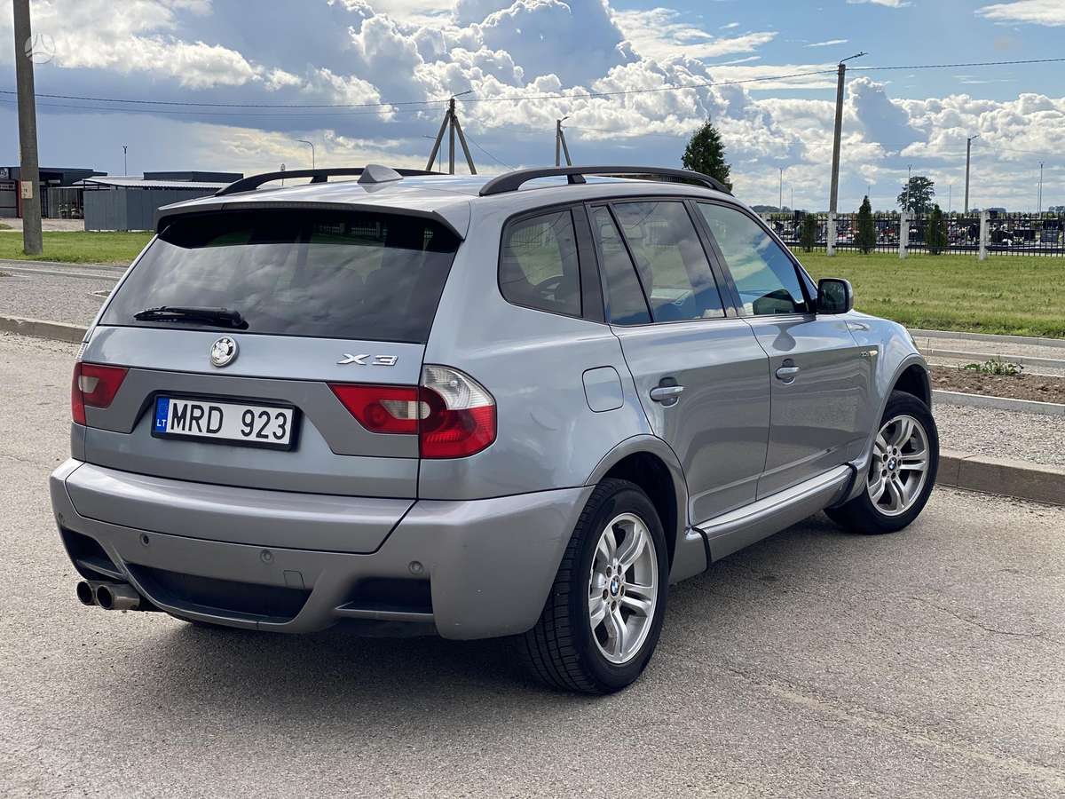 BMW X3 2005 — interior