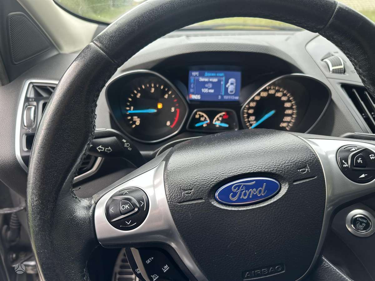 Ford Kuga 2014 — photo 5