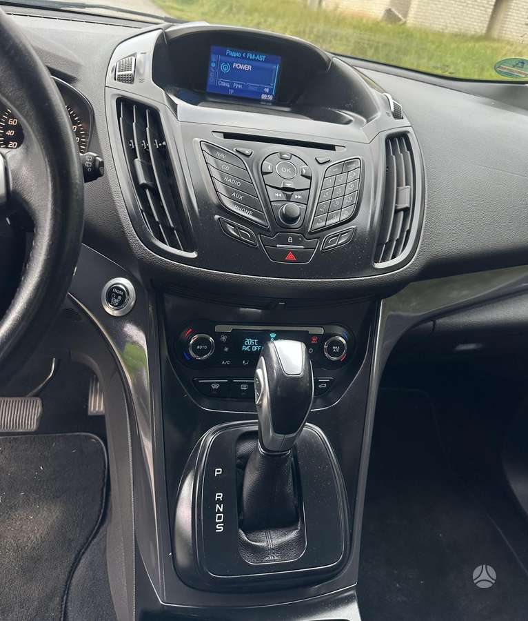 Ford Kuga 2014 — photo 6