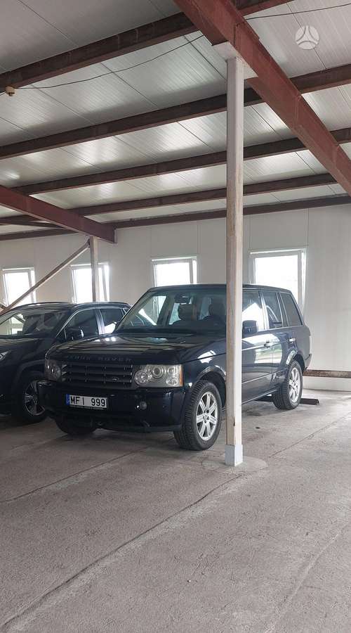 Land Rover 2007 — салон
