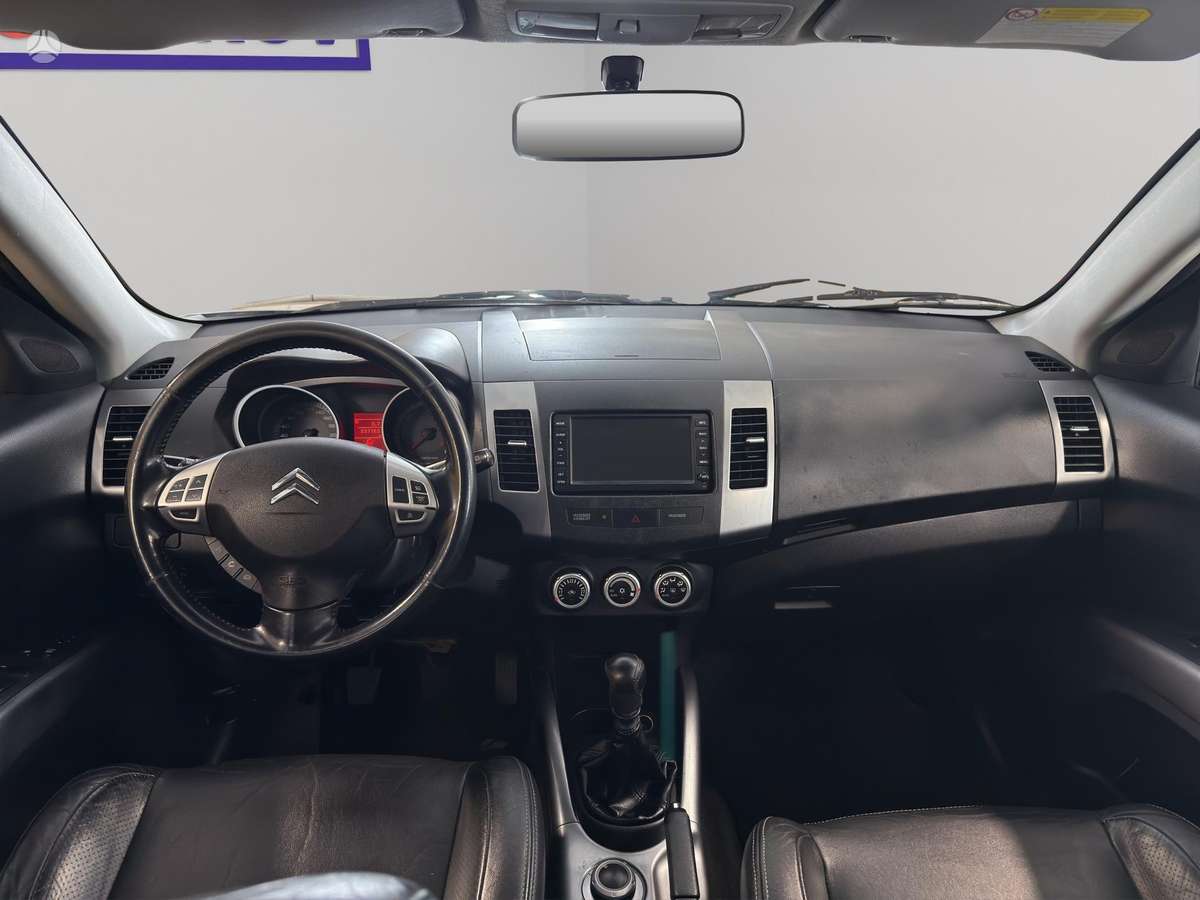 Citroen C-Crosser 2009 — photo 12