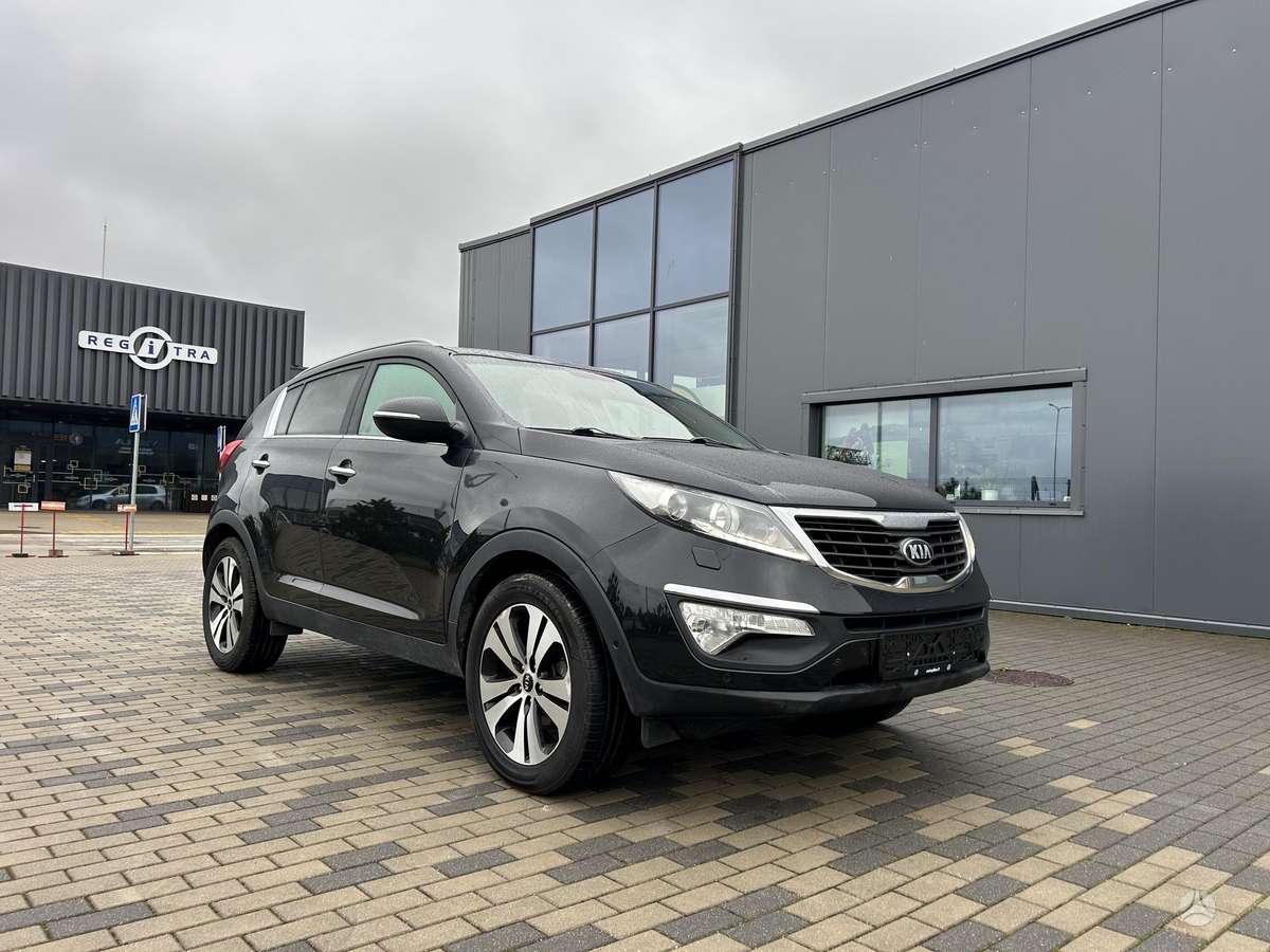 Kia Sportage 2014 — interior