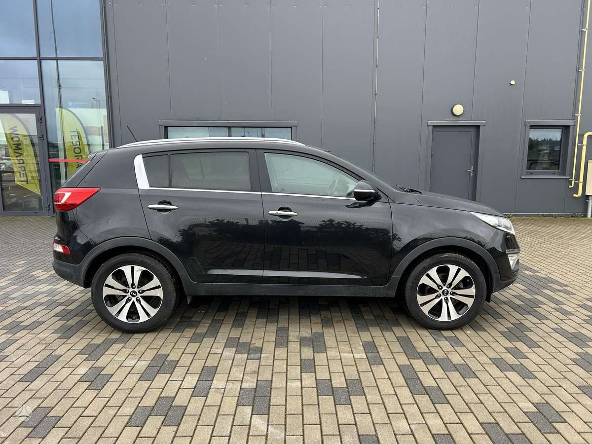 Kia Sportage 2014 — engine 1685 cm³, 116 HP (85kW)