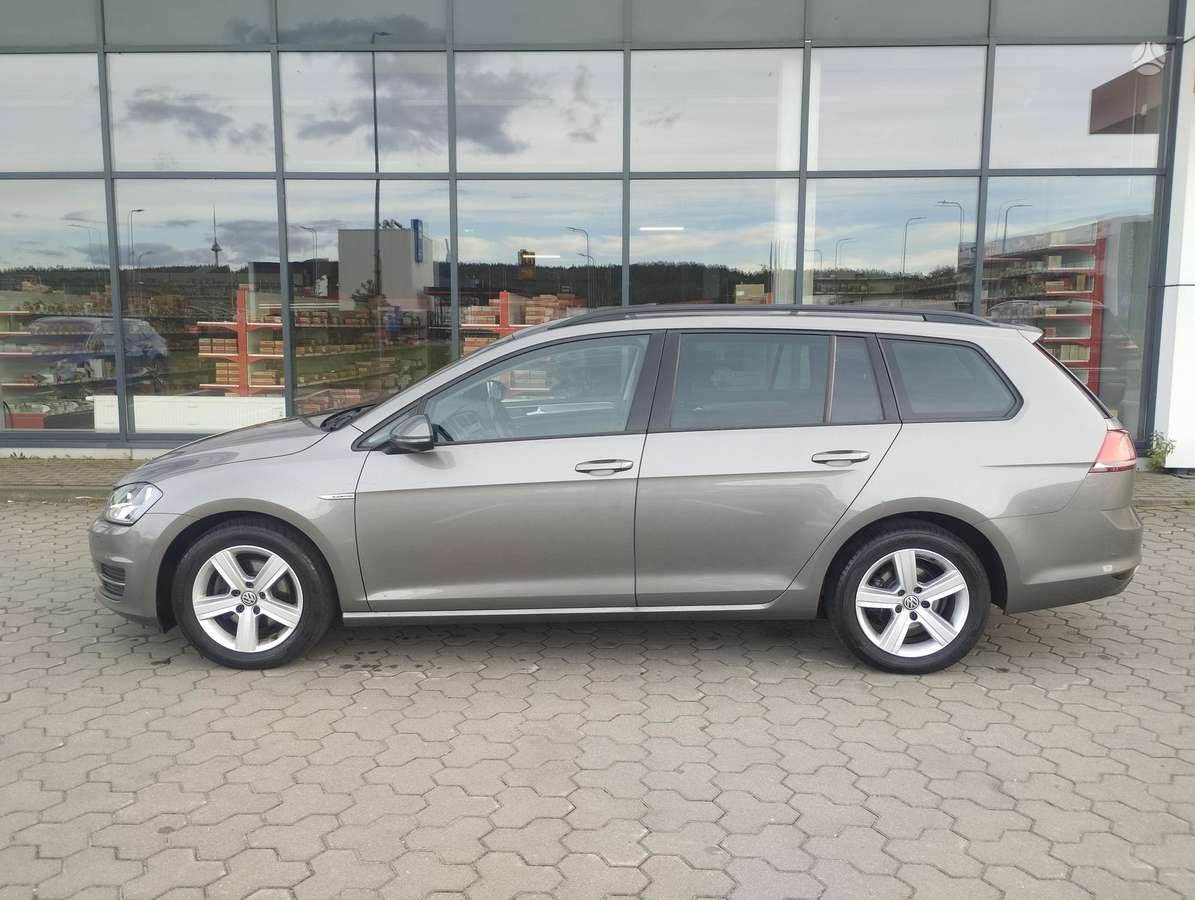 Volkswagen Golf 2014 — interior