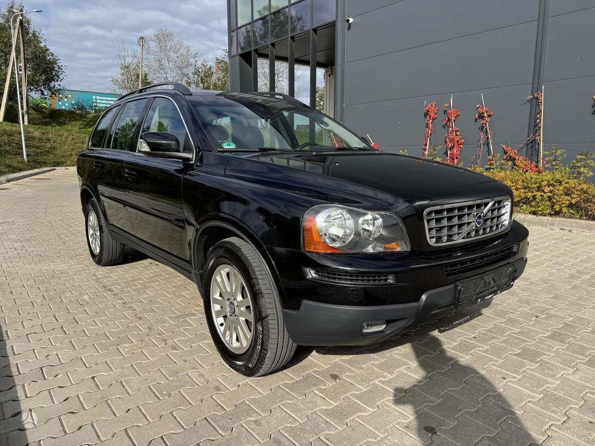 Volvo XC90 2007 — салон