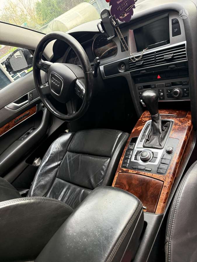 Audi A6 2006 — photo 15