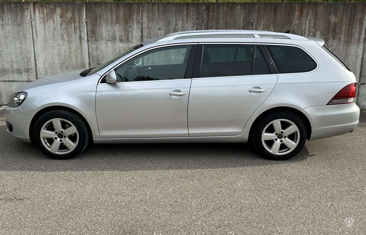 Volkswagen Golf 2010 — photo 5
