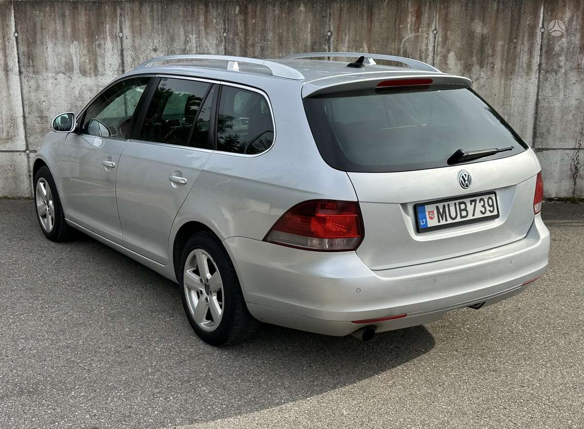 Volkswagen Golf 2010 — photo 6