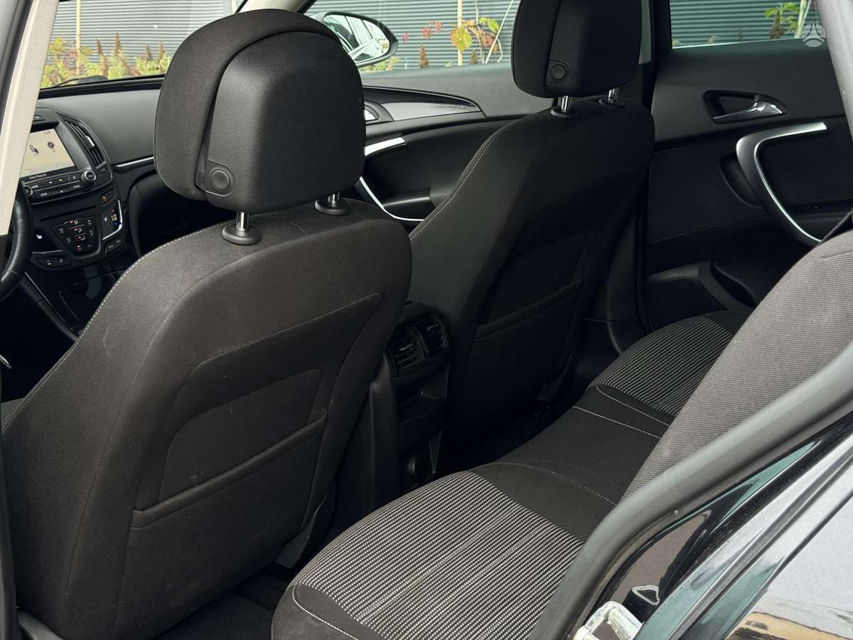 Opel Insignia 2014 — photo 10