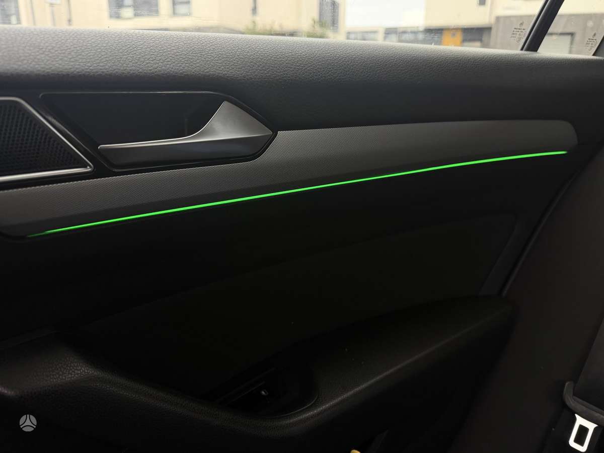 Volkswagen Passat 2015 — photo 14