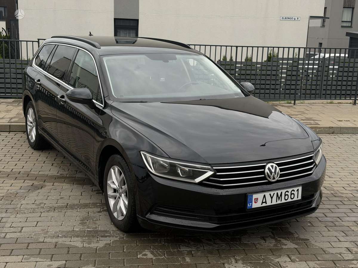 Volkswagen Passat 2015 — interior