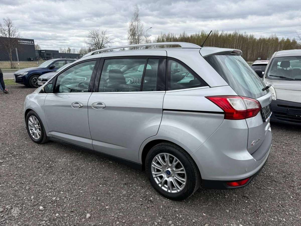 Ford C-MAX 2011 — photo 5