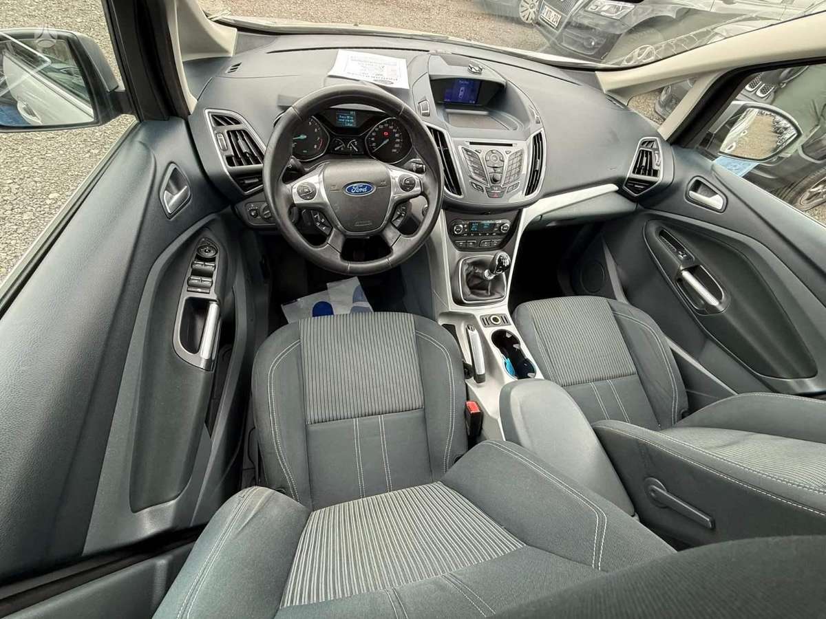Ford C-MAX 2011 — photo 7