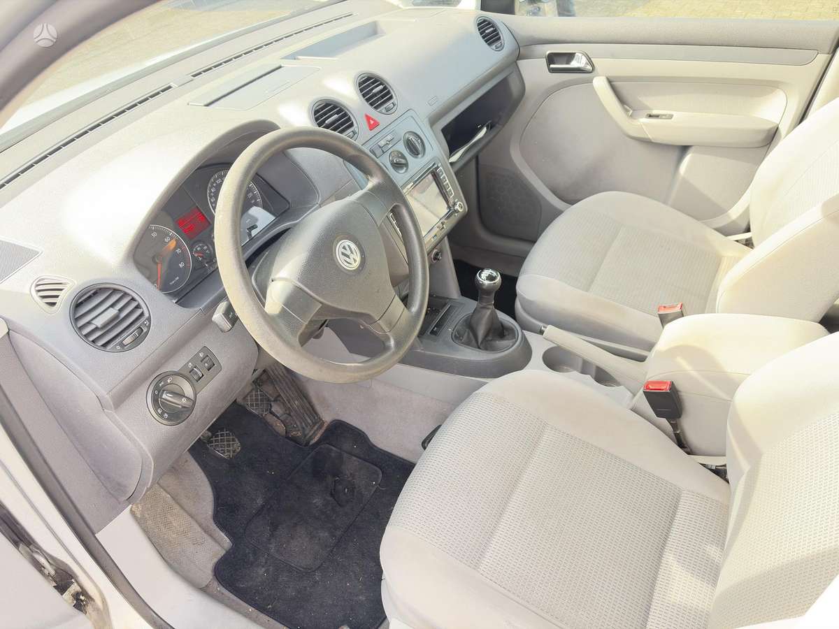 Volkswagen Caddy 2006 — photo 11