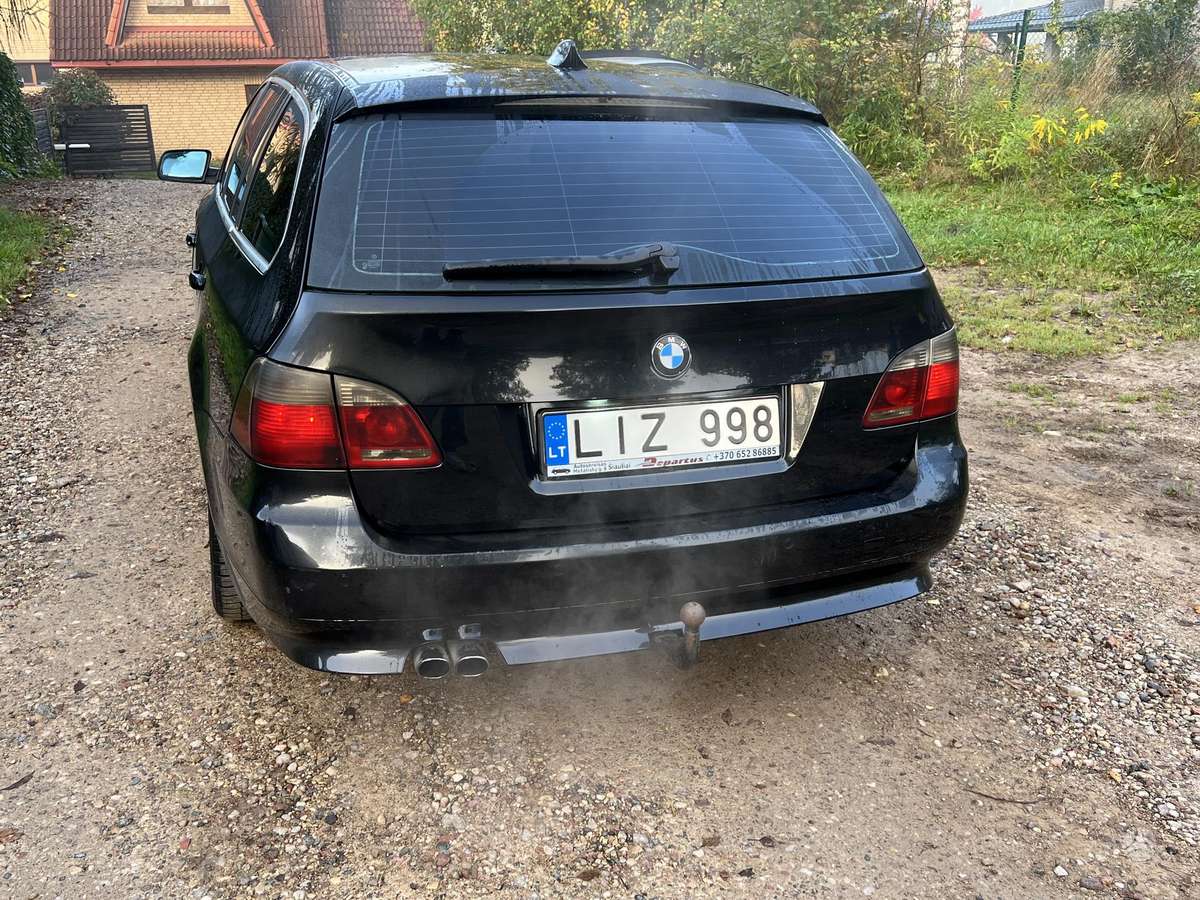 BMW 525 2005 — engine 2497 cm³, 218 HP (160kW)