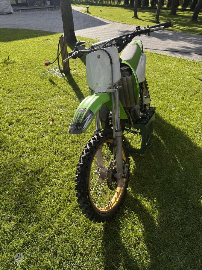 Kawasaki KX 2010 — engine 65 cm³