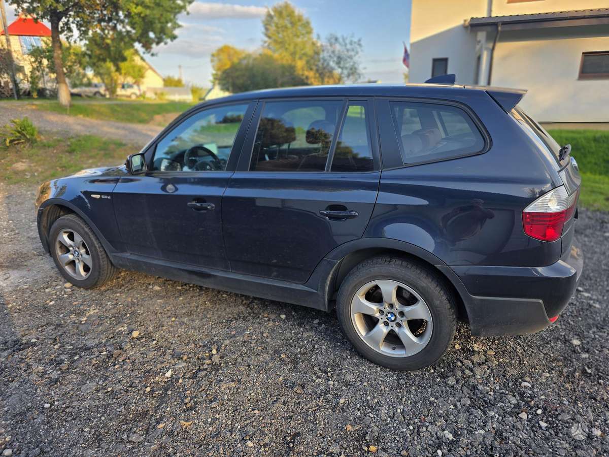 BMW X3 2008 — вигляд ззаду