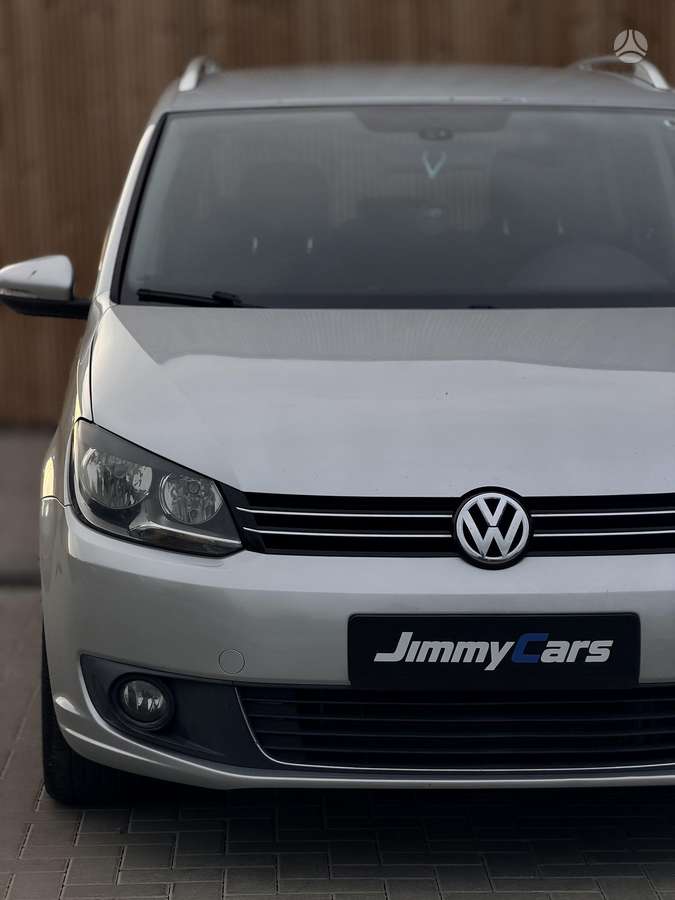 Volkswagen Touran 2012 — двигун 1598 cm³, 105 HP (77kW)