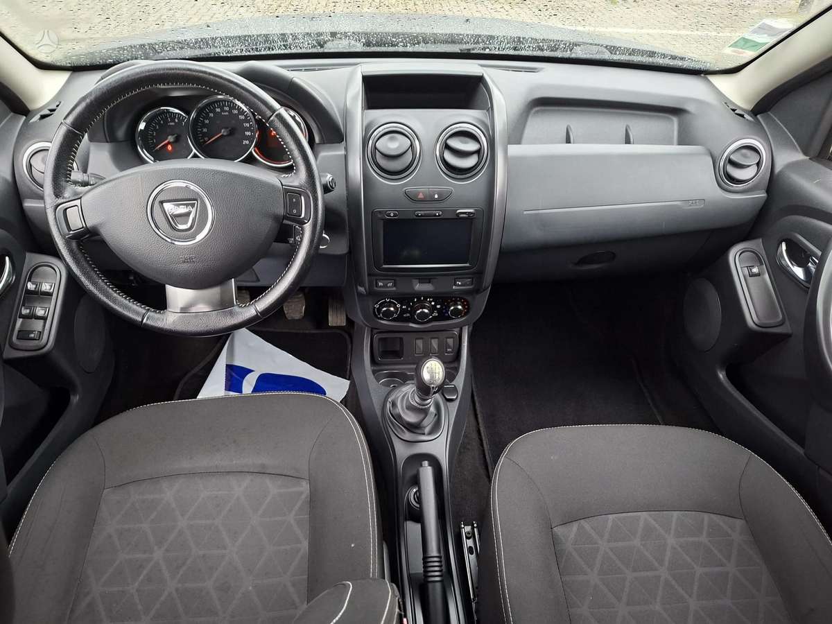 Dacia Duster 2014 — photo 10