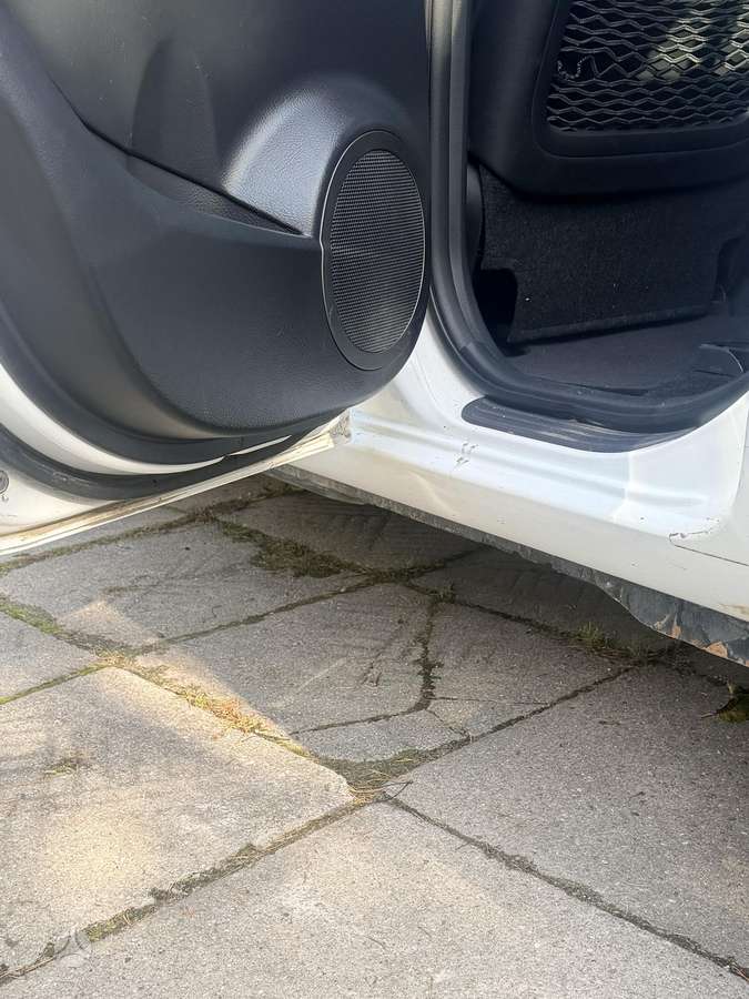 Toyota RAV4 2010 — photo 9