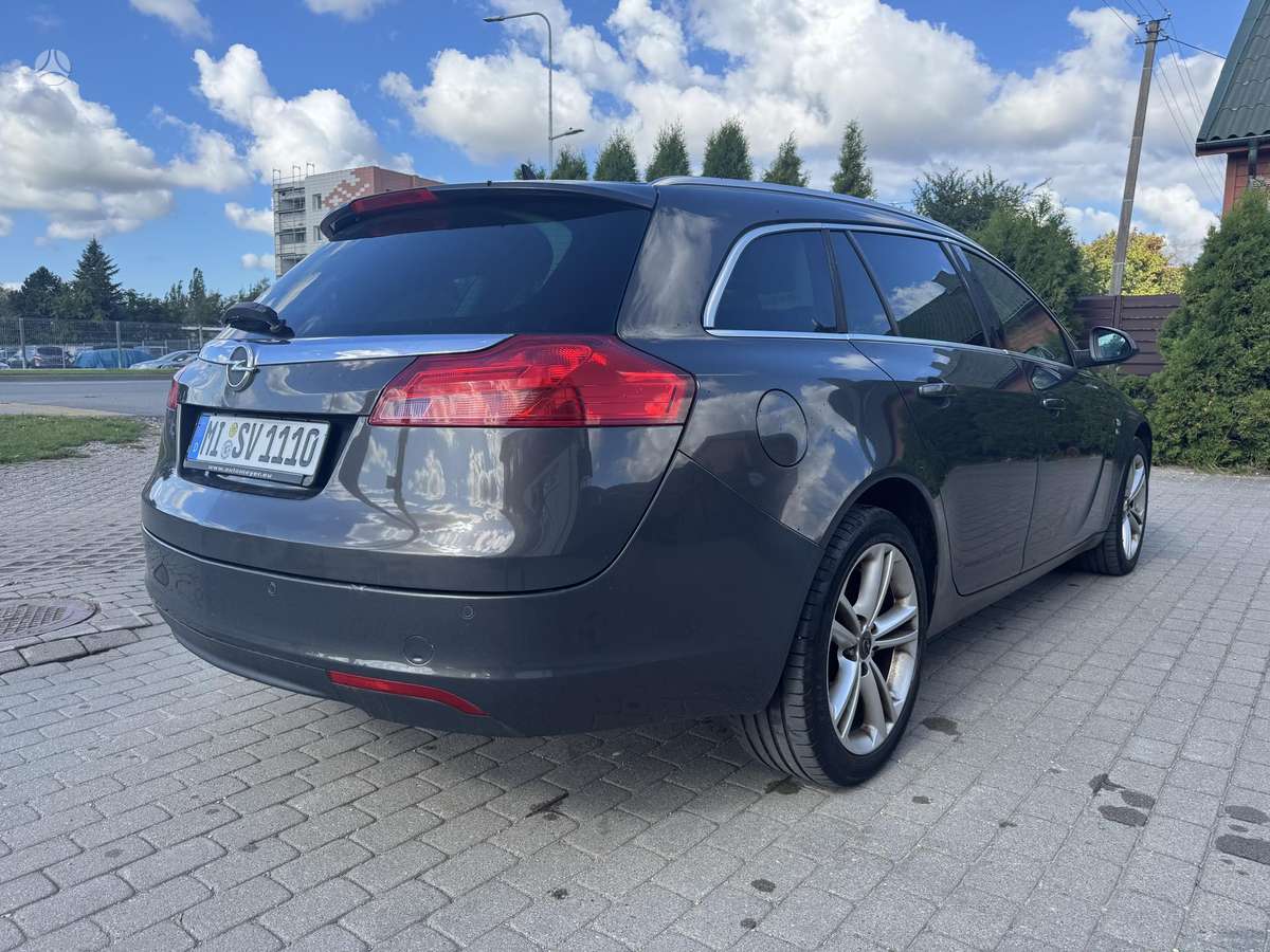 Opel Insignia 2014 — photo 9