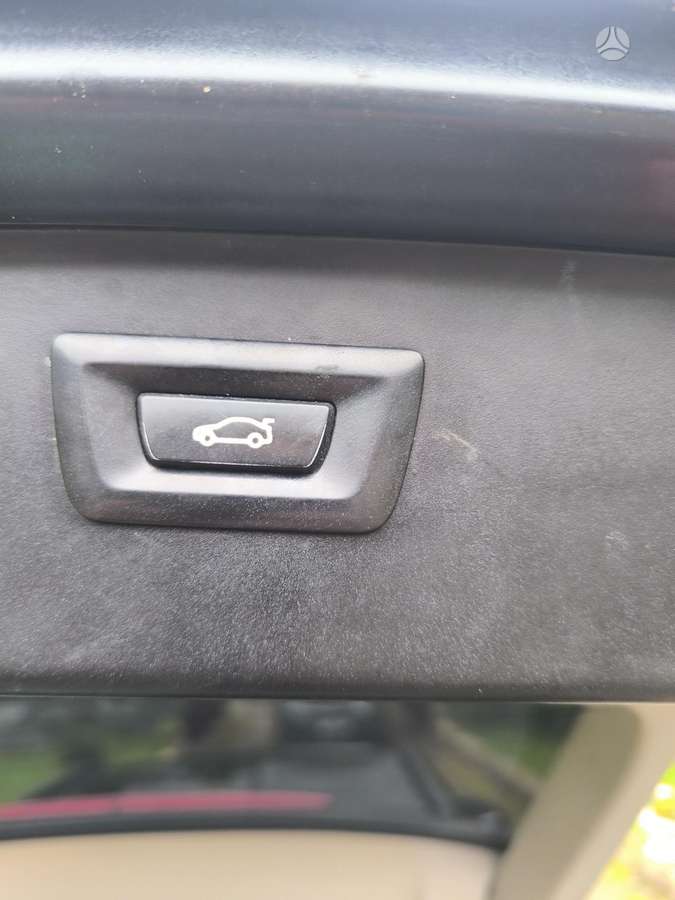 BMW 520 2013 — photo 14