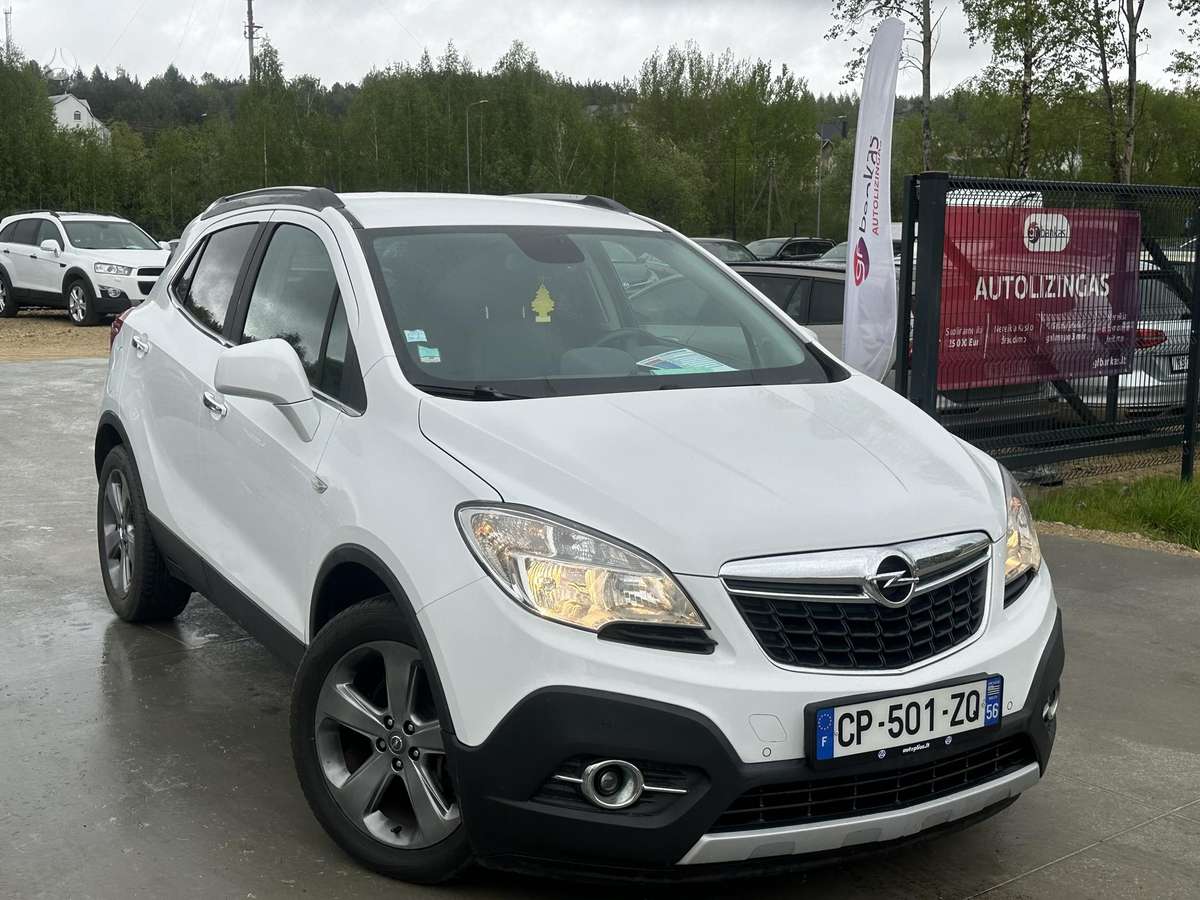 Opel Mokka 2013 — вигляд ззаду