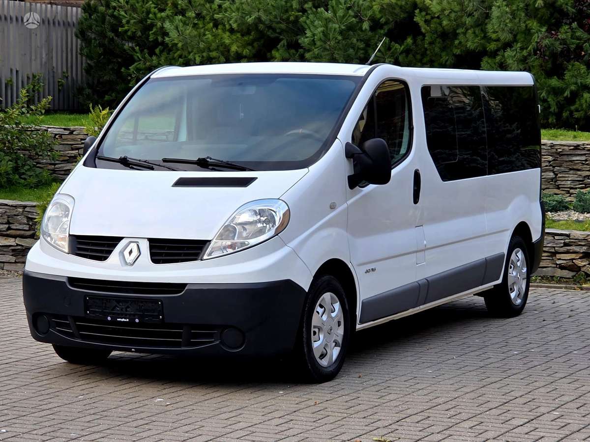 Renault Trafic 2009 — photo 16