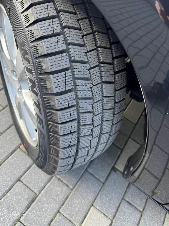 Volvo V60 2011 — photo 10