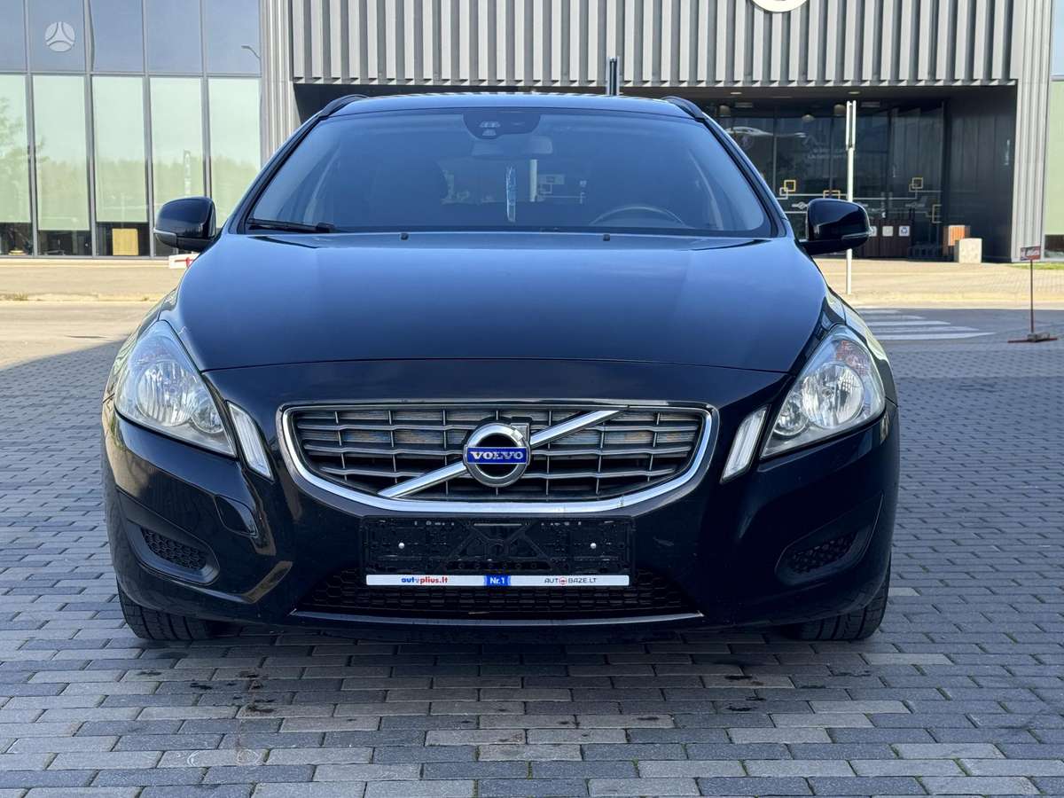 Volvo V60 2011 — photo 6