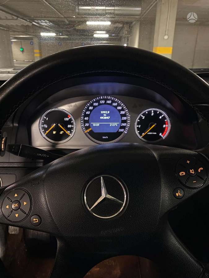 Mercedes-Benz C220 2008 — photo 13