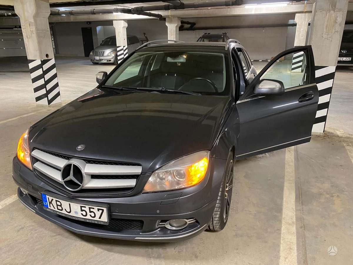 Mercedes-Benz C220 2008 — photo 15