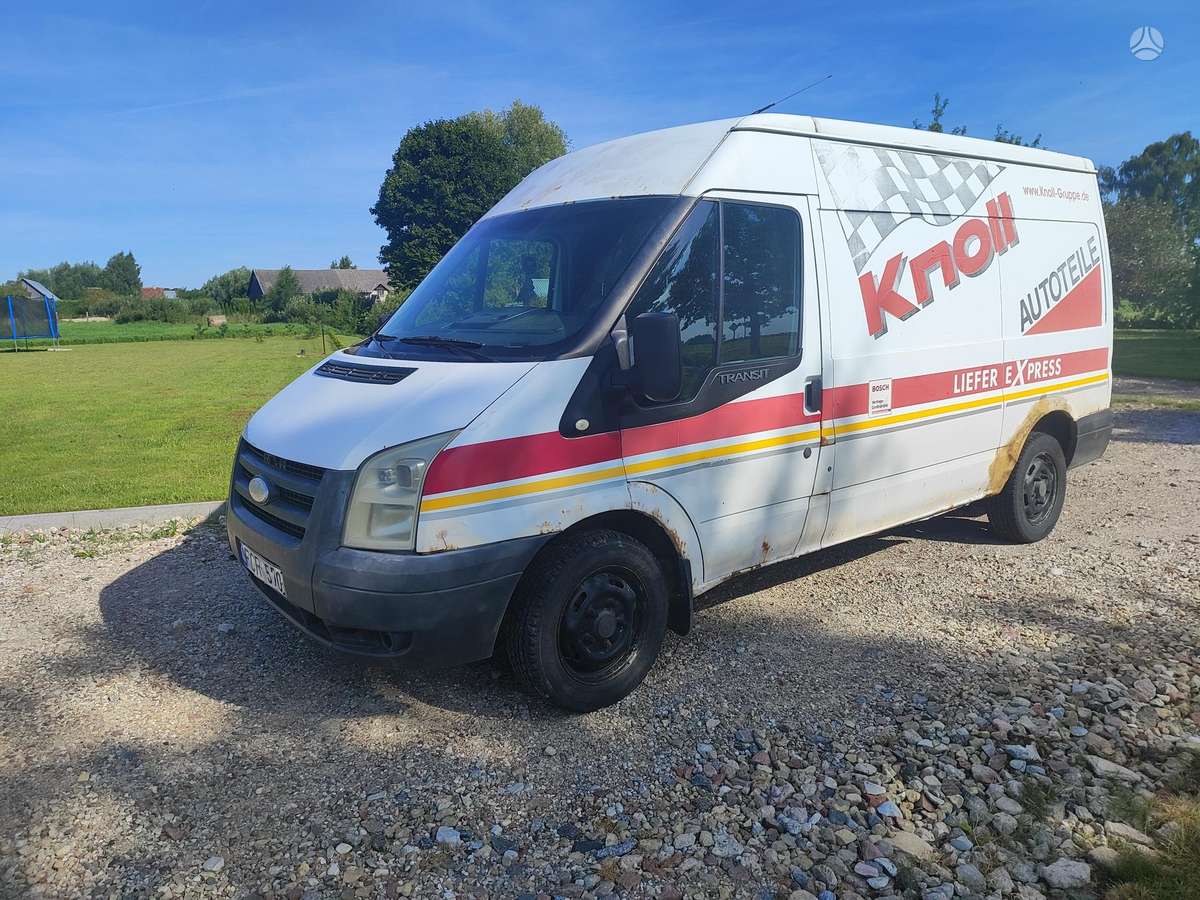 Ford Transit 2008 — салон