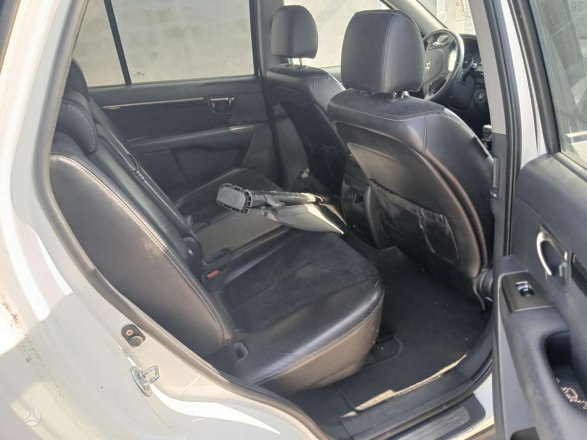 Hyundai Santa 2009 — photo 5