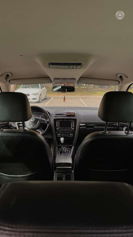 Skoda Octavia 2009 — photo 8