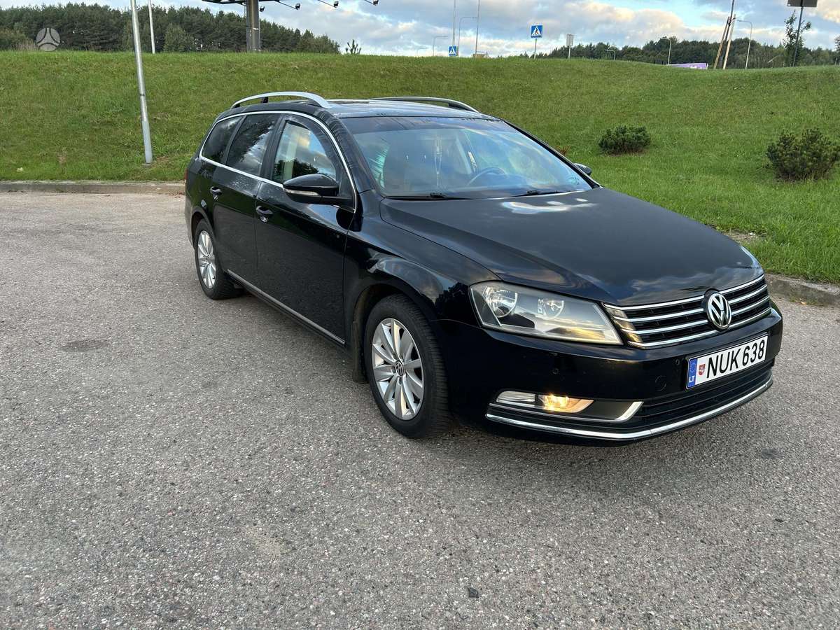 Volkswagen Passat, 2011